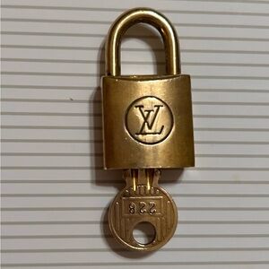 200 Series Louis Vuitton Lock & Key